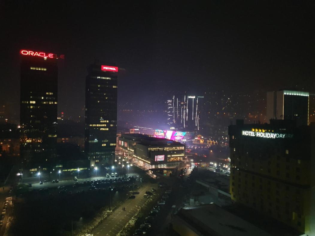 Unit4Six Apartment ซาราเยโว ภายนอก รูปภาพ